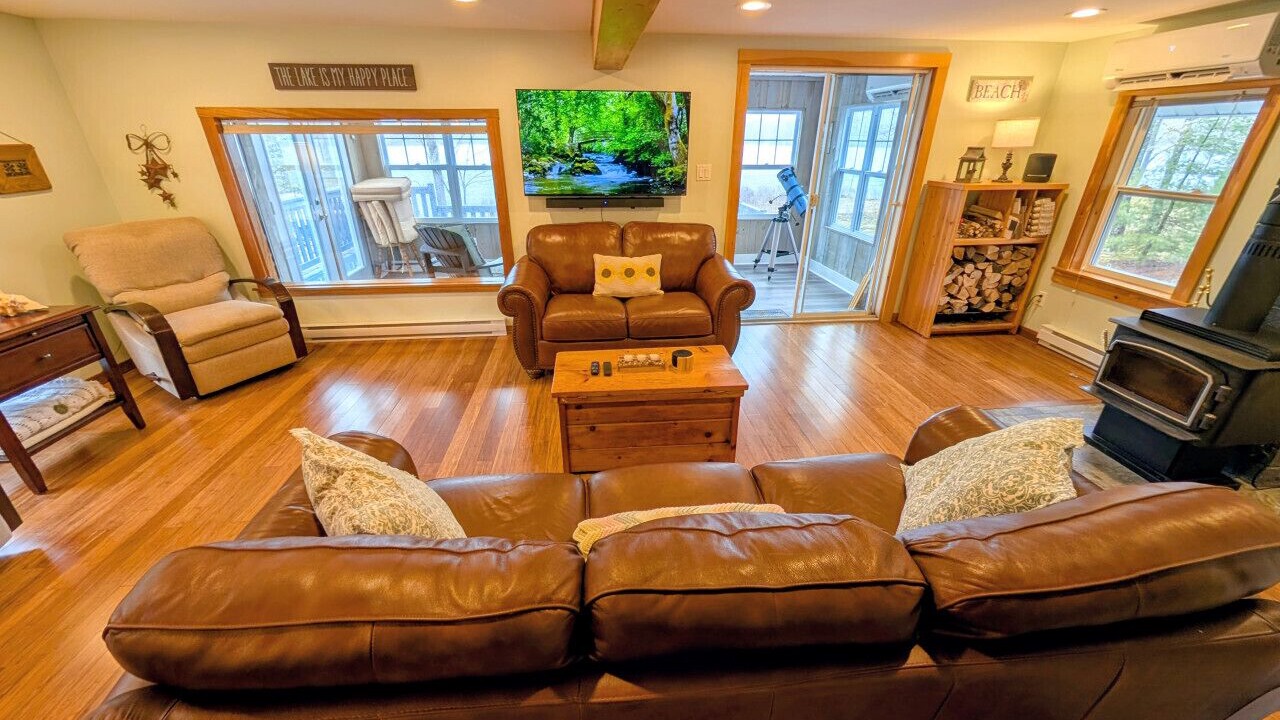 Photo of Livingroom in Annapolis Subdivision D