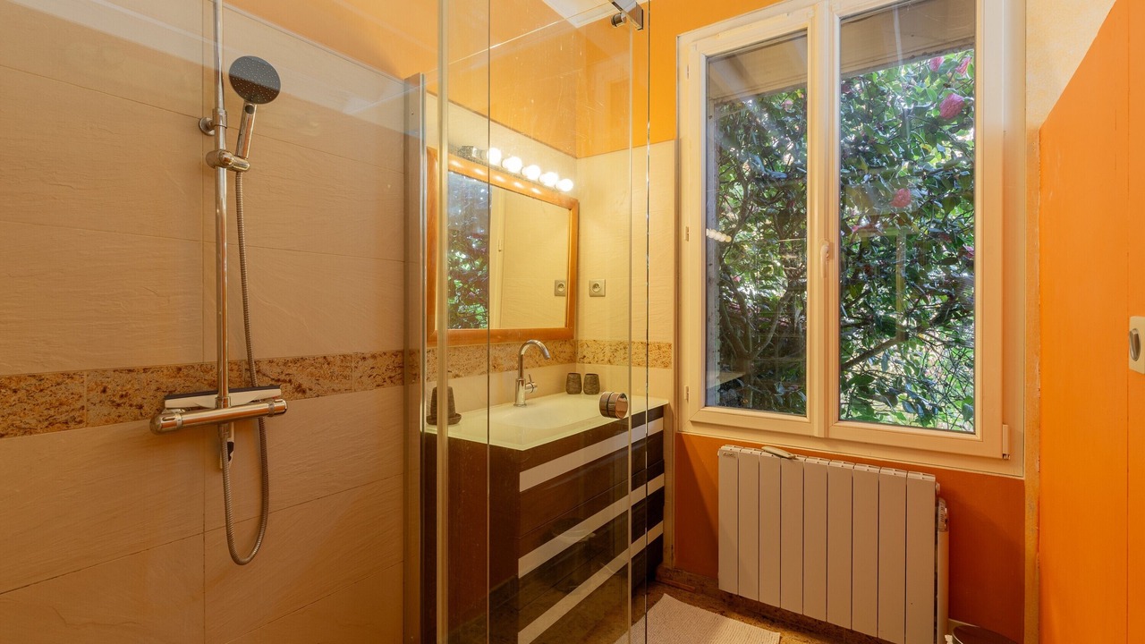 Photo of Bathroom in La Chapelle-sur-Dun