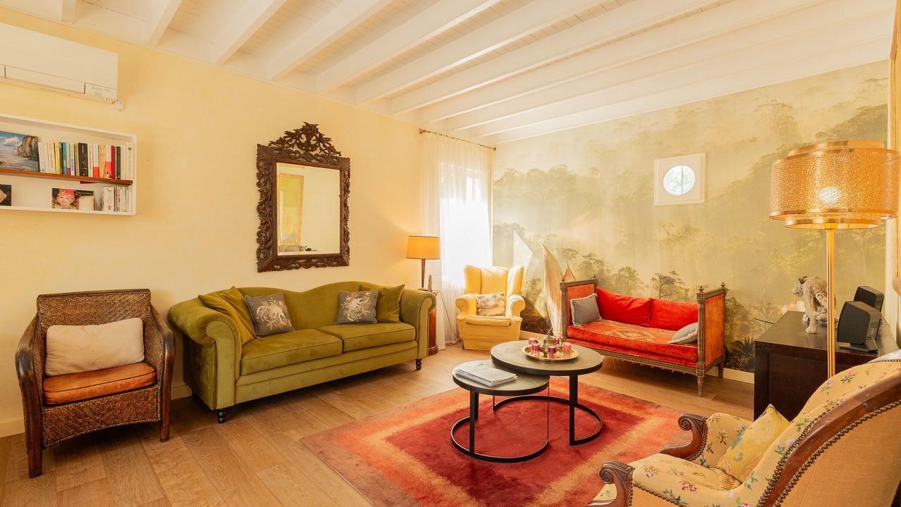 Photo of Livingroom in La Chapelle-sur-Dun