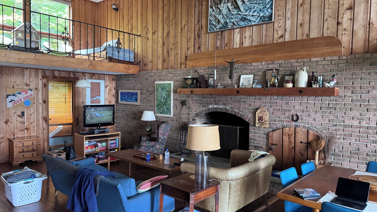 Photo of Livingroom in Sackets Harbor