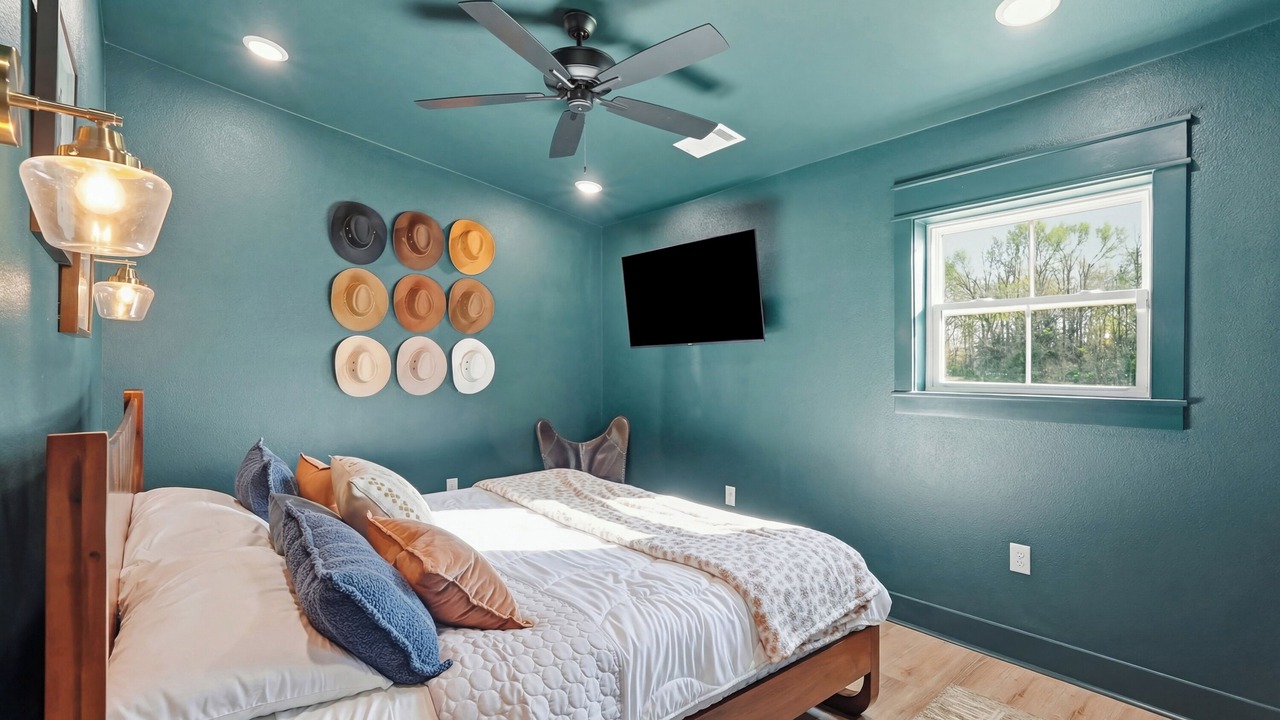 Photo of Bedroom in Conway