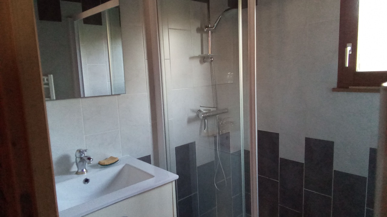 Photo of Bathroom in Barbey-Seroux