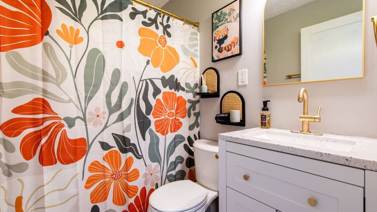 Photo of Bathroom in Beechmont