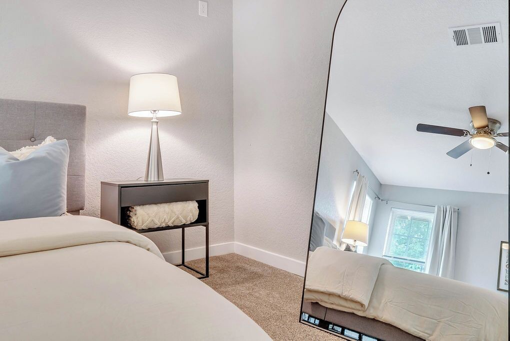 Photo of Bedroom in North San Antonio - SAT