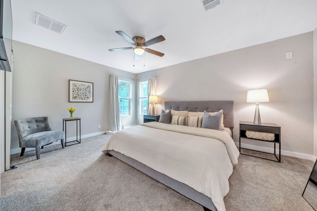 Photo of Bedroom in North San Antonio - SAT