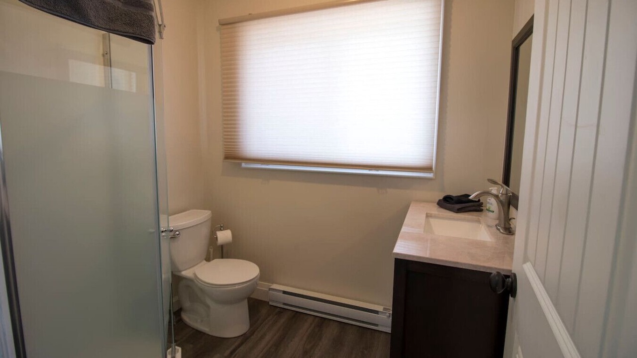 Photo of Bathroom in Port McNicoll