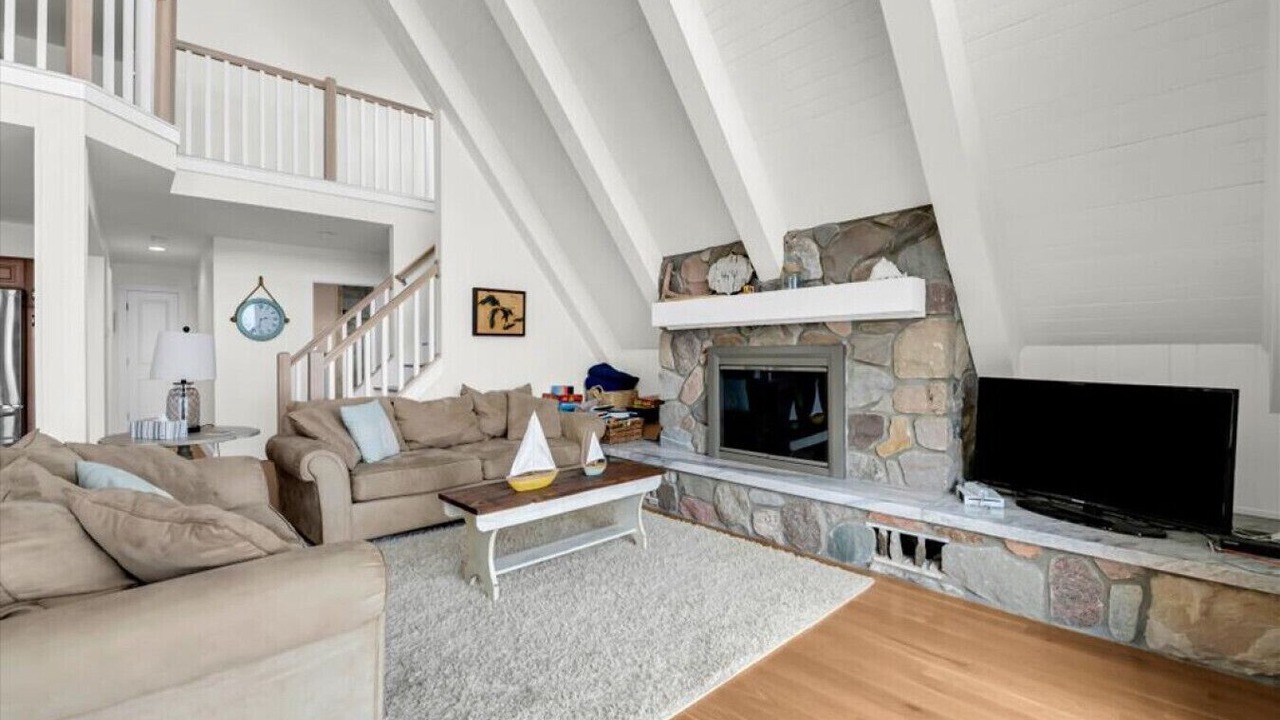 Photo of Livingroom in Port Sanilac