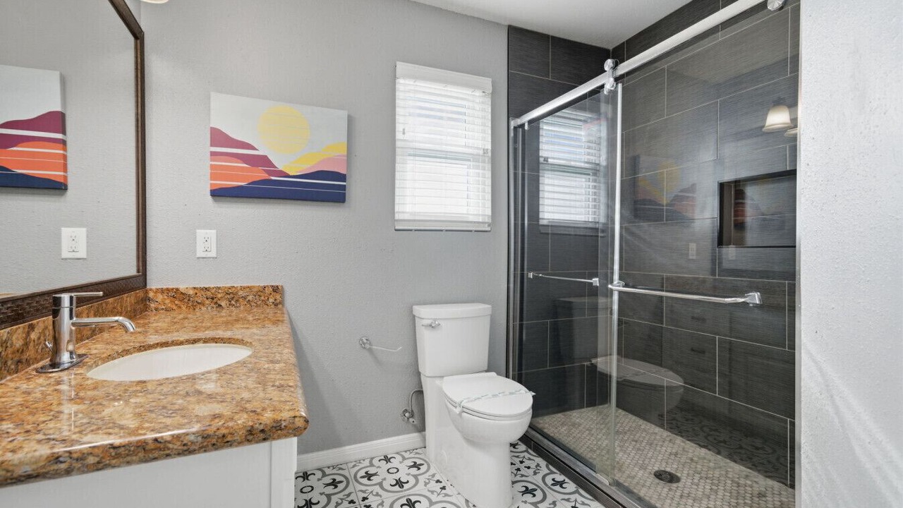 Photo of Bathroom in Miramar