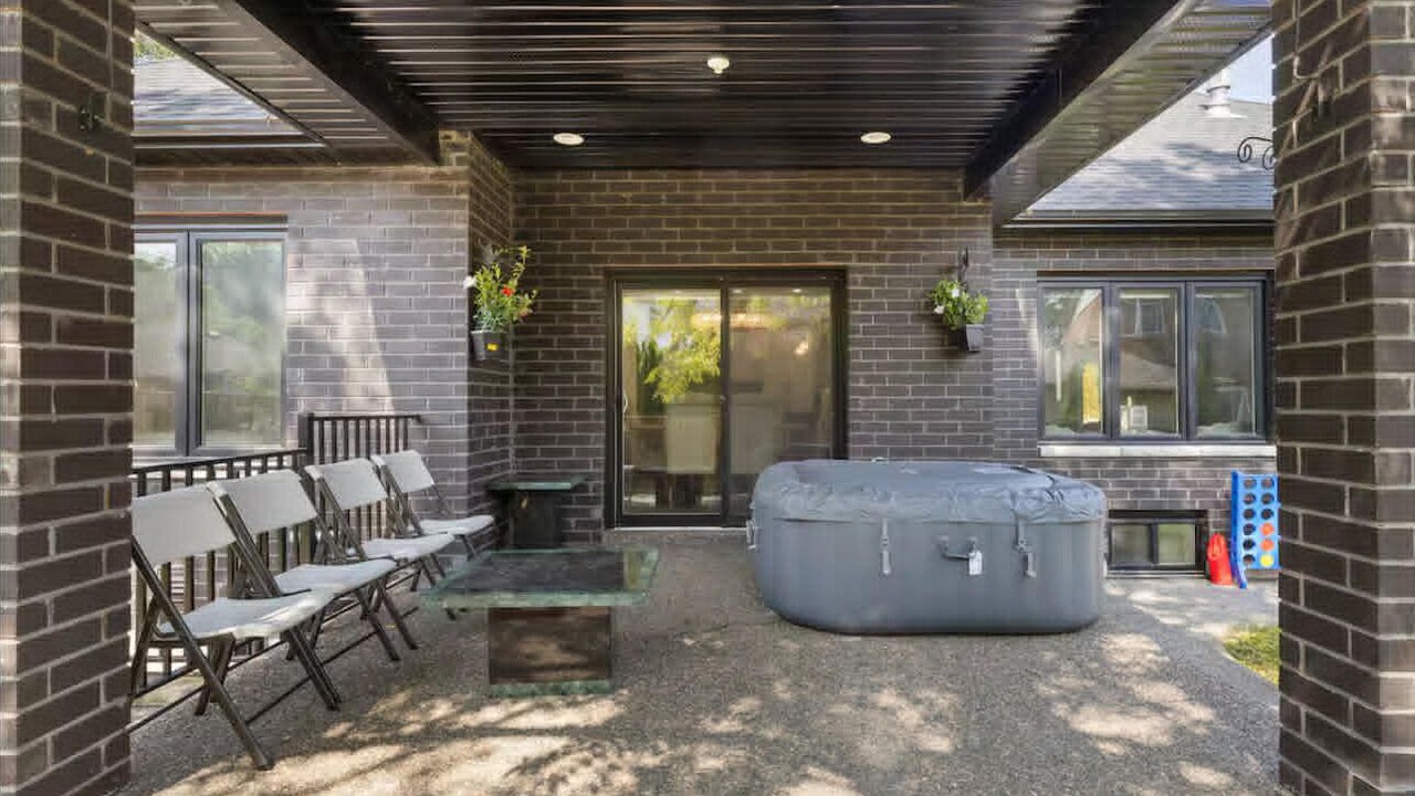 Photo of Patio Balcony in LaSalle