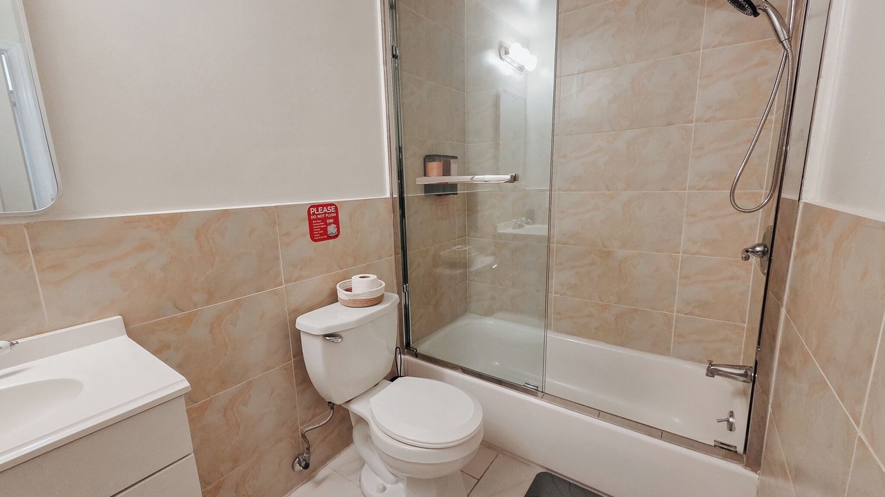 Photo of Bathroom in Market East