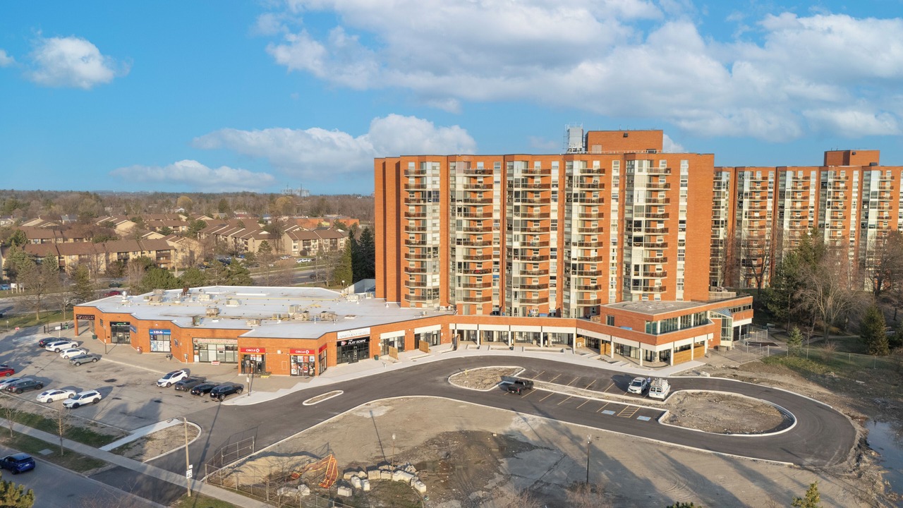 Photo of Outdoor in Rouge