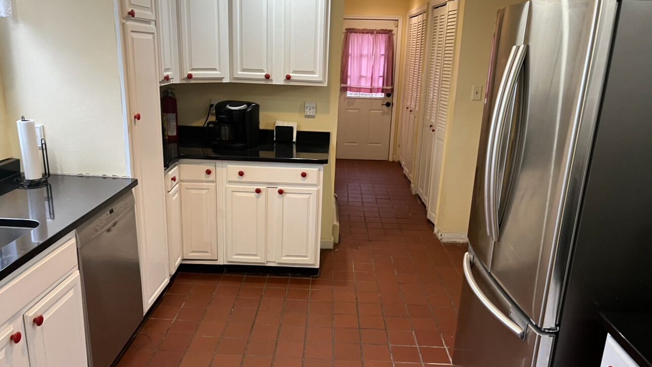 Photo of Kitchen in Colonie