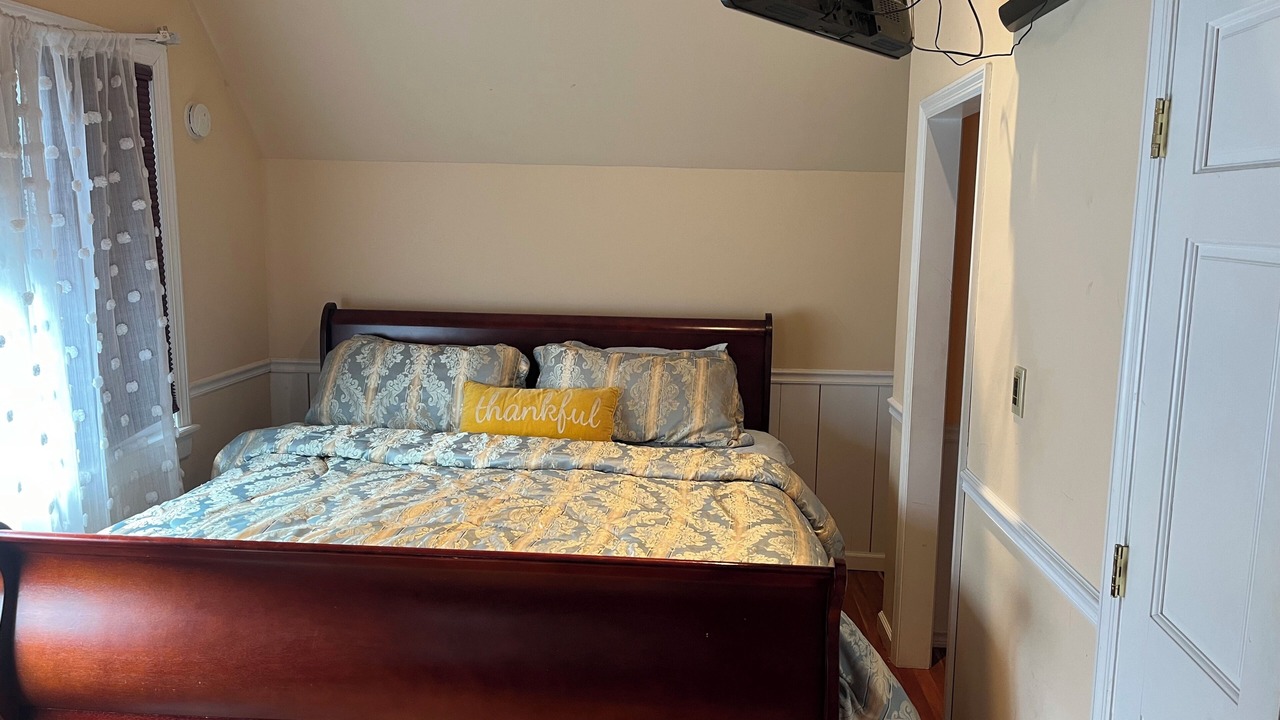 Photo of Bedroom in Colonie