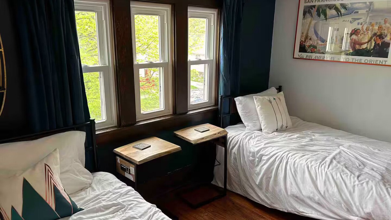 Photo of Bedroom in Champaign