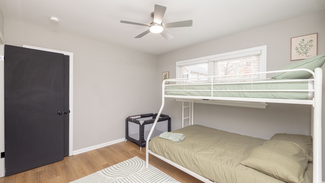 Photo of Bedroom in Mosby