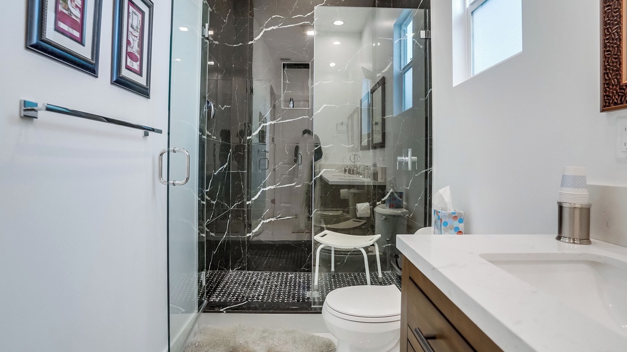 Photo of Bathroom in Lake Balboa