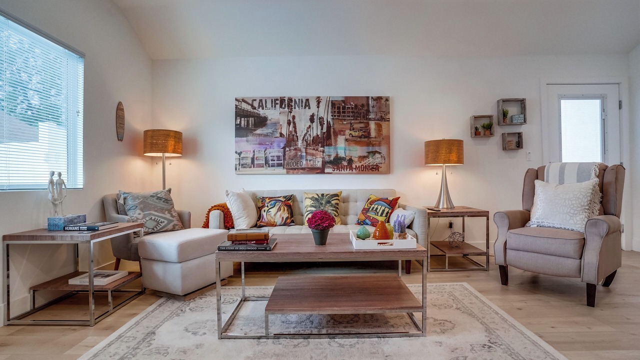 Photo of Bedroom in Lake Balboa