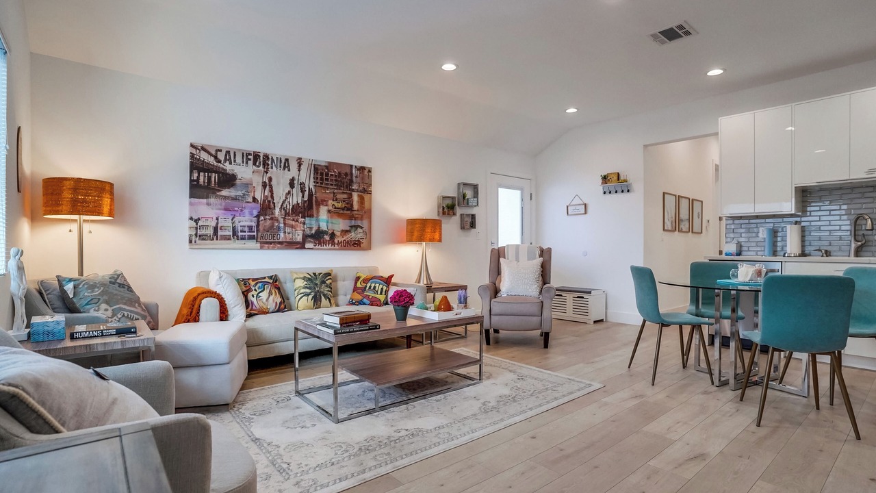 Photo of Livingroom in Lake Balboa