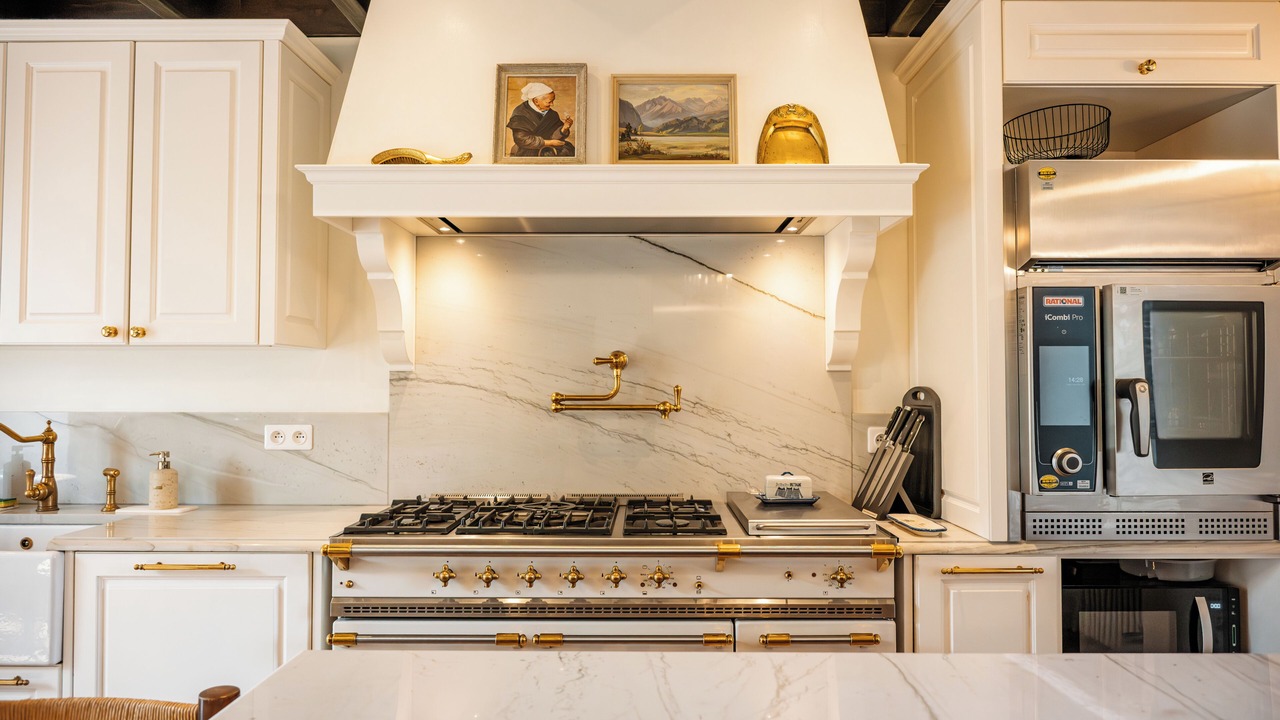 Photo of Kitchen in Etables-sur-Mer