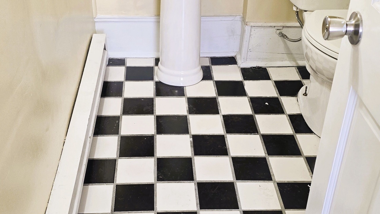 Photo of Bathroom in Robersonville