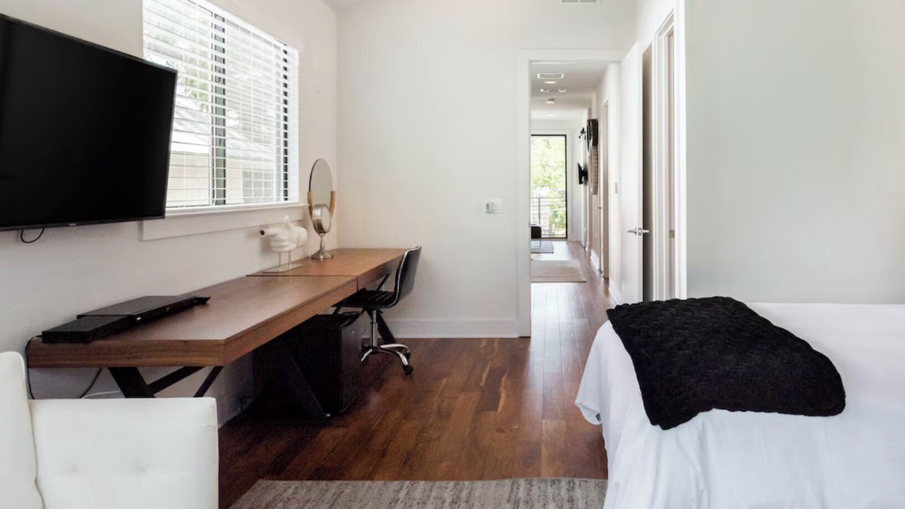 Photo of Bedroom in Swede Hill
