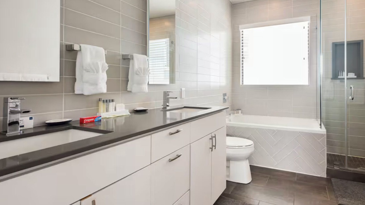 Photo of Bathroom in Swede Hill