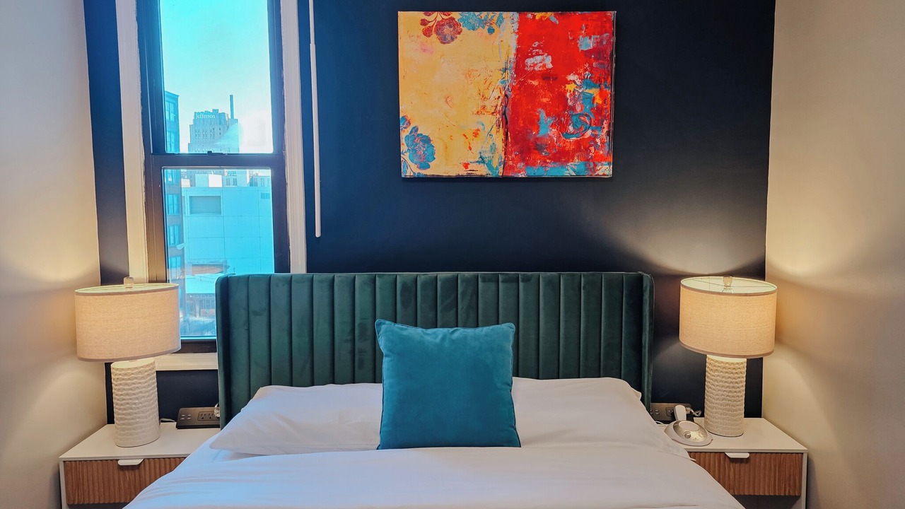 Photo of Bedroom in Center City East
