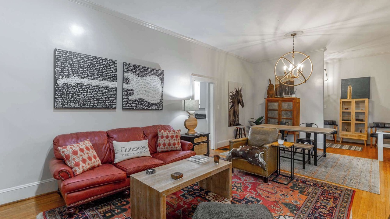Photo of Livingroom in Flintstone