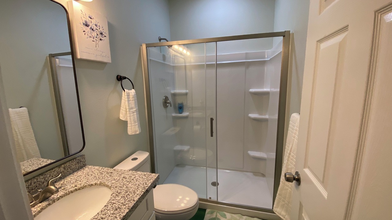 Photo of Bathroom in Robstown