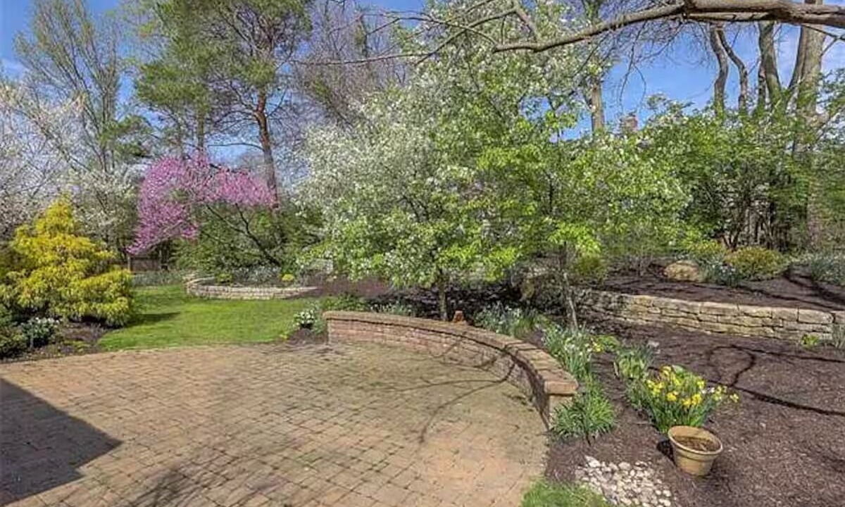 Photo of Outdoor in Leawood