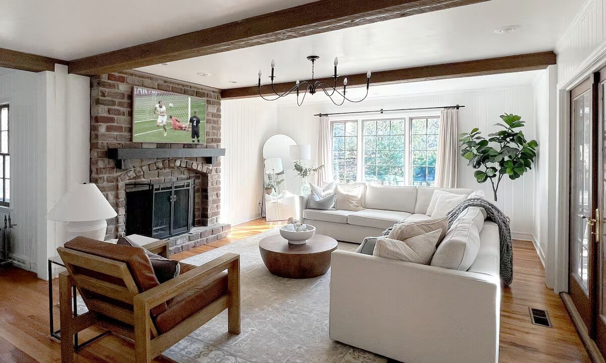 Photo of Livingroom in Leawood