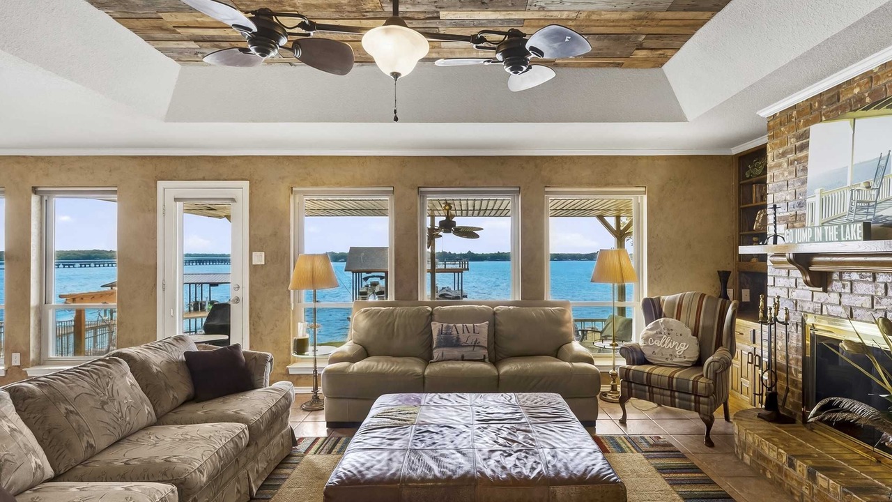 Photo of Bedroom in Enchanted Oaks