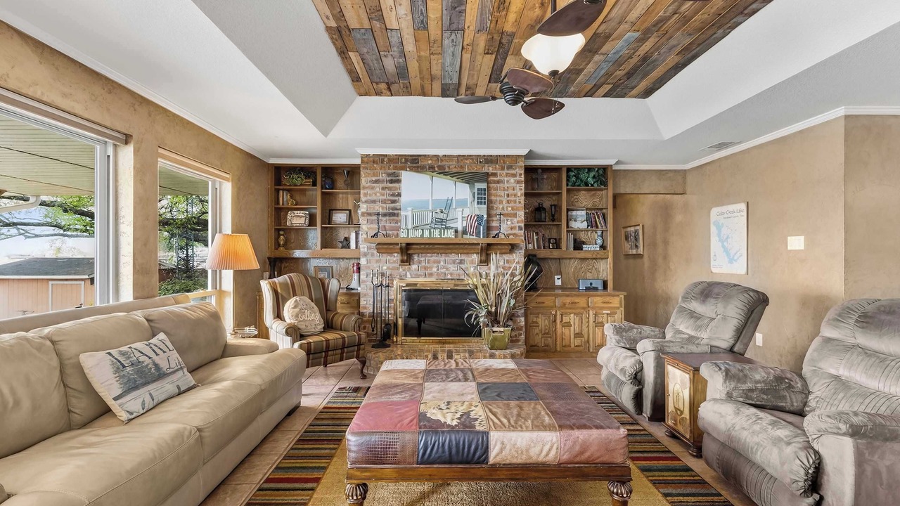 Photo of Bedroom in Enchanted Oaks