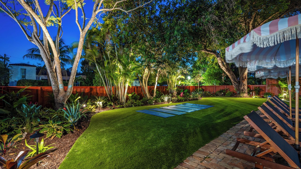 Photo of Outdoor in West Palm Beach