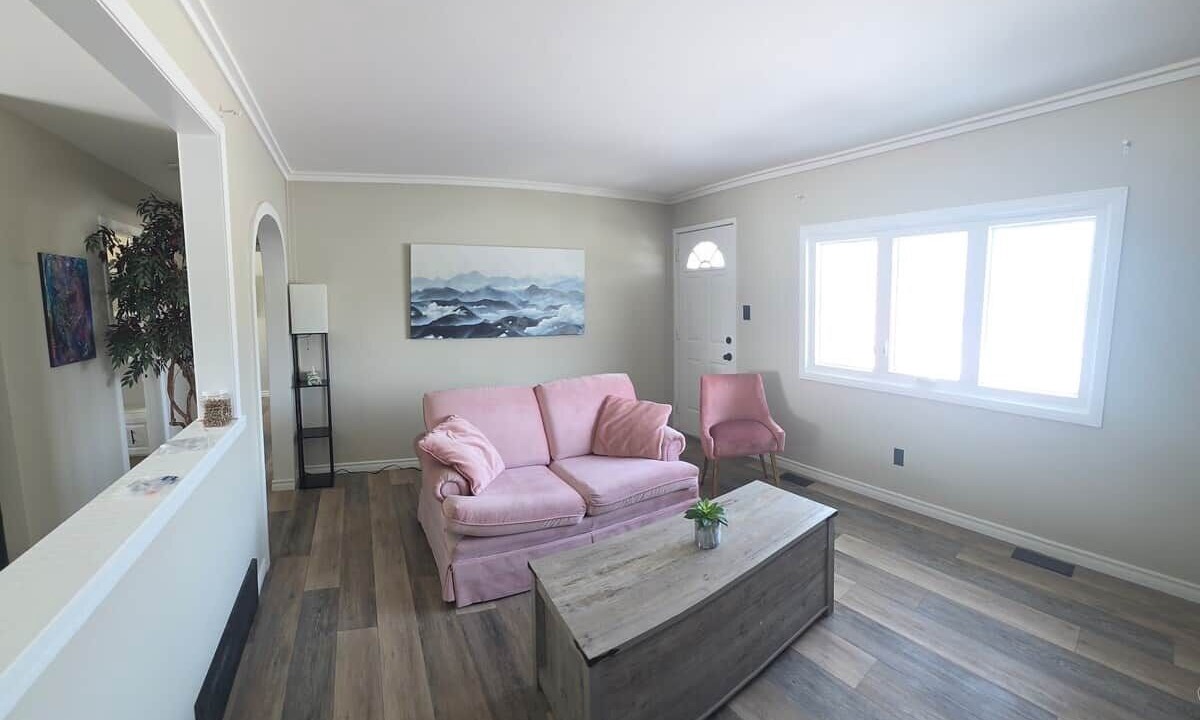 Photo of Livingroom in Algoma District
