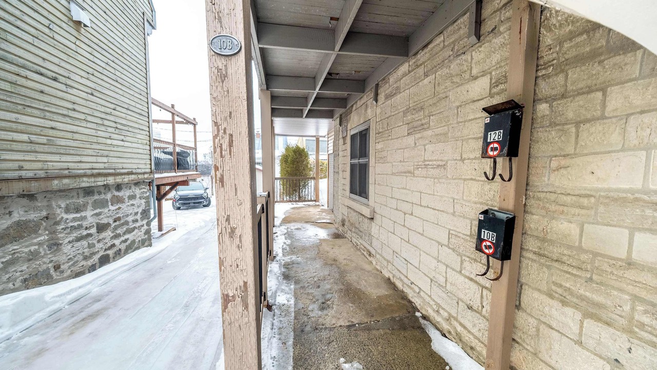 Photo of Outdoor in Desjardins
