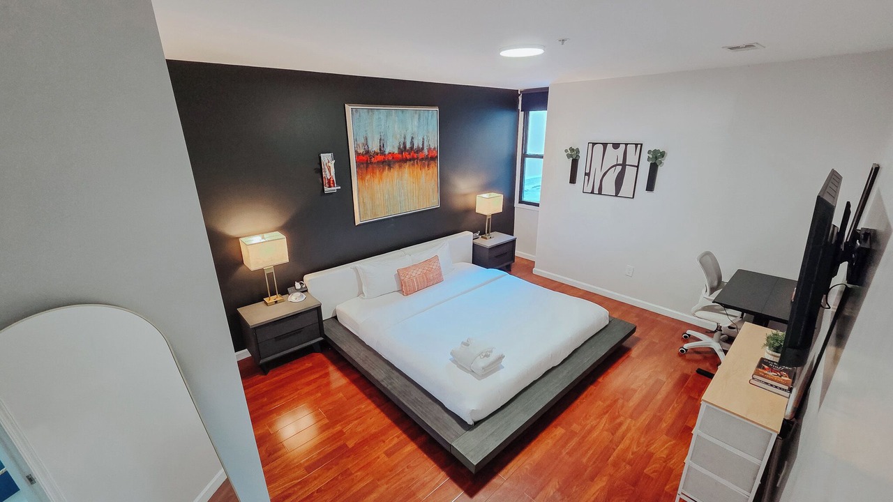 Photo of Bedroom in Chinatown