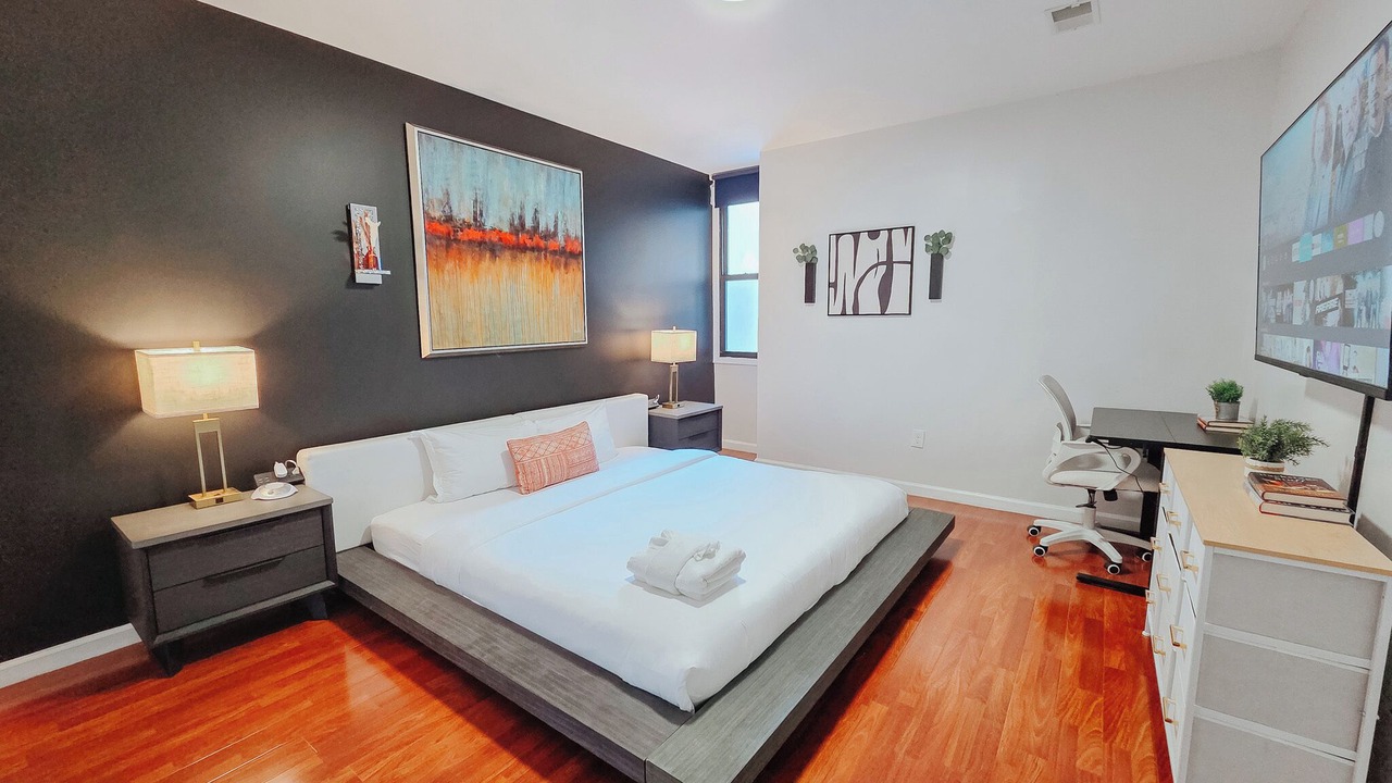 Photo of Bedroom in Chinatown