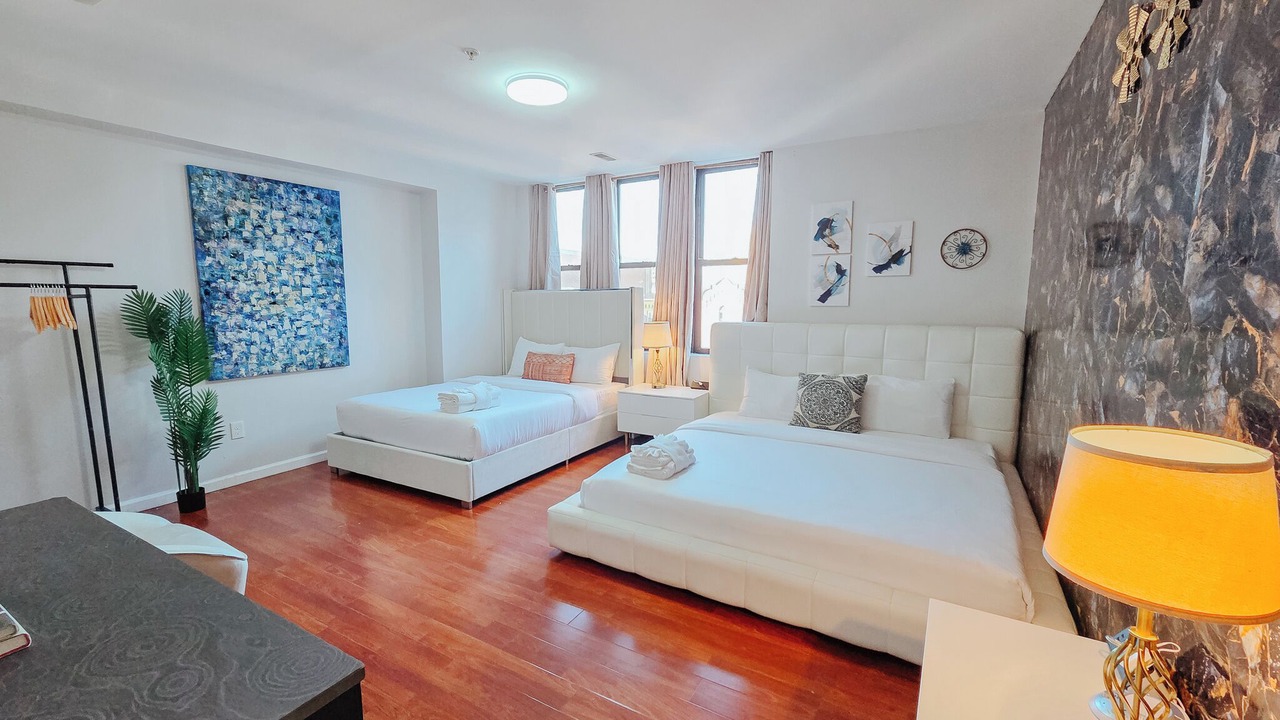 Photo of Bedroom in Chinatown