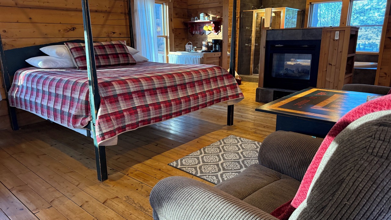 Photo of Bedroom in West Union