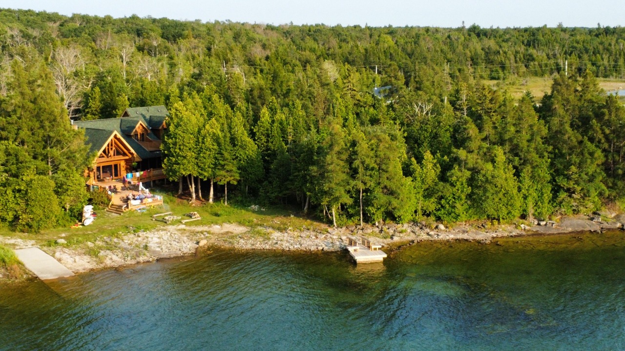 Photo of Outdoor in Lion's Head