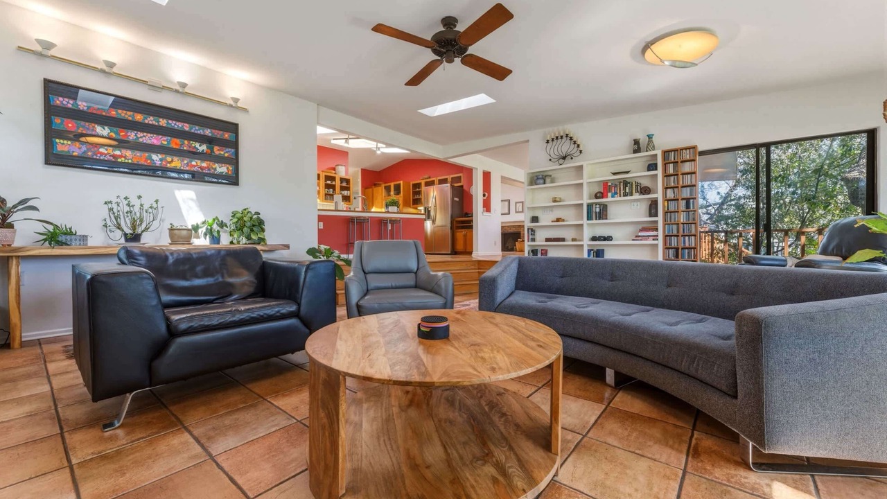 Photo of Bedroom in Balcones Park