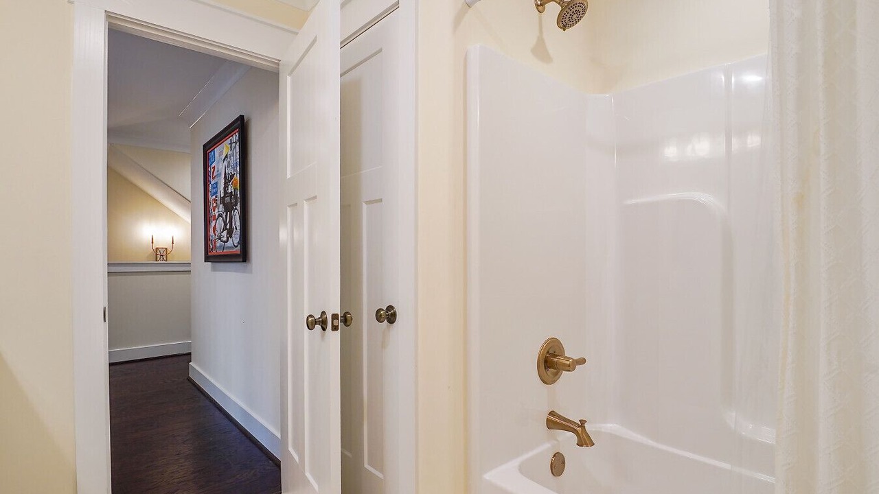 Photo of Bathroom in Sand Ridge