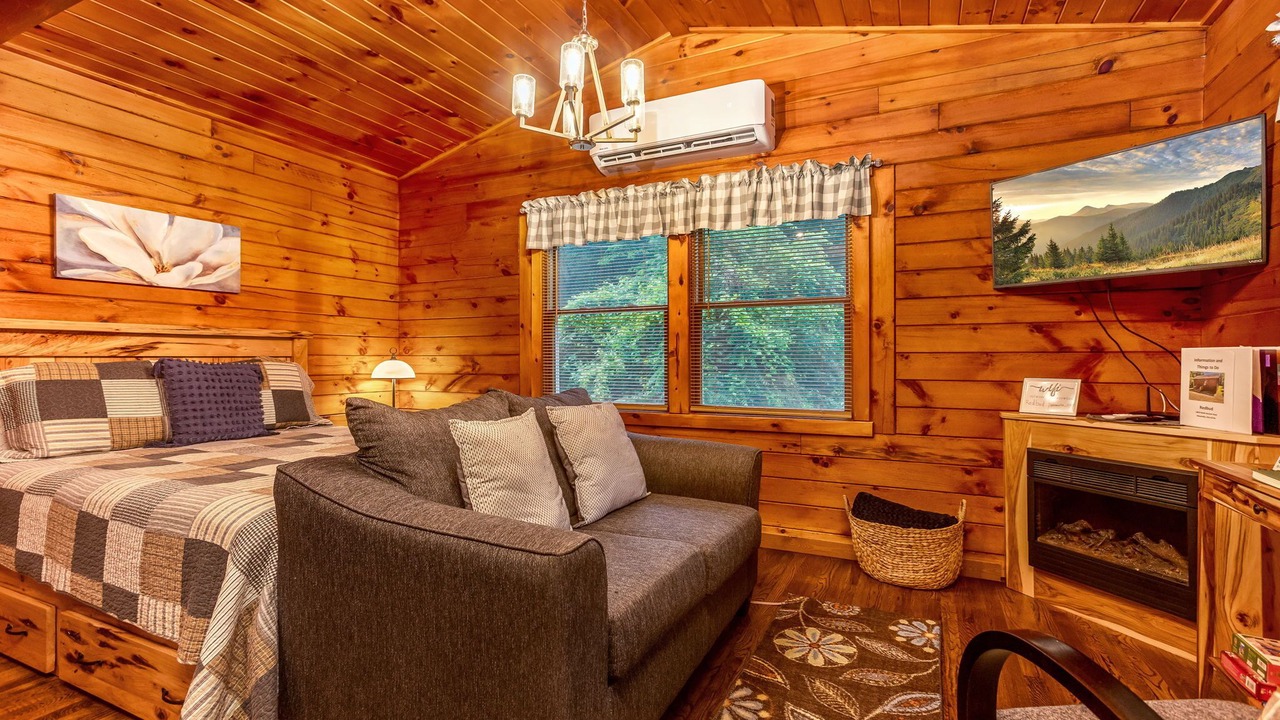 Photo of Livingroom in Nelsonville