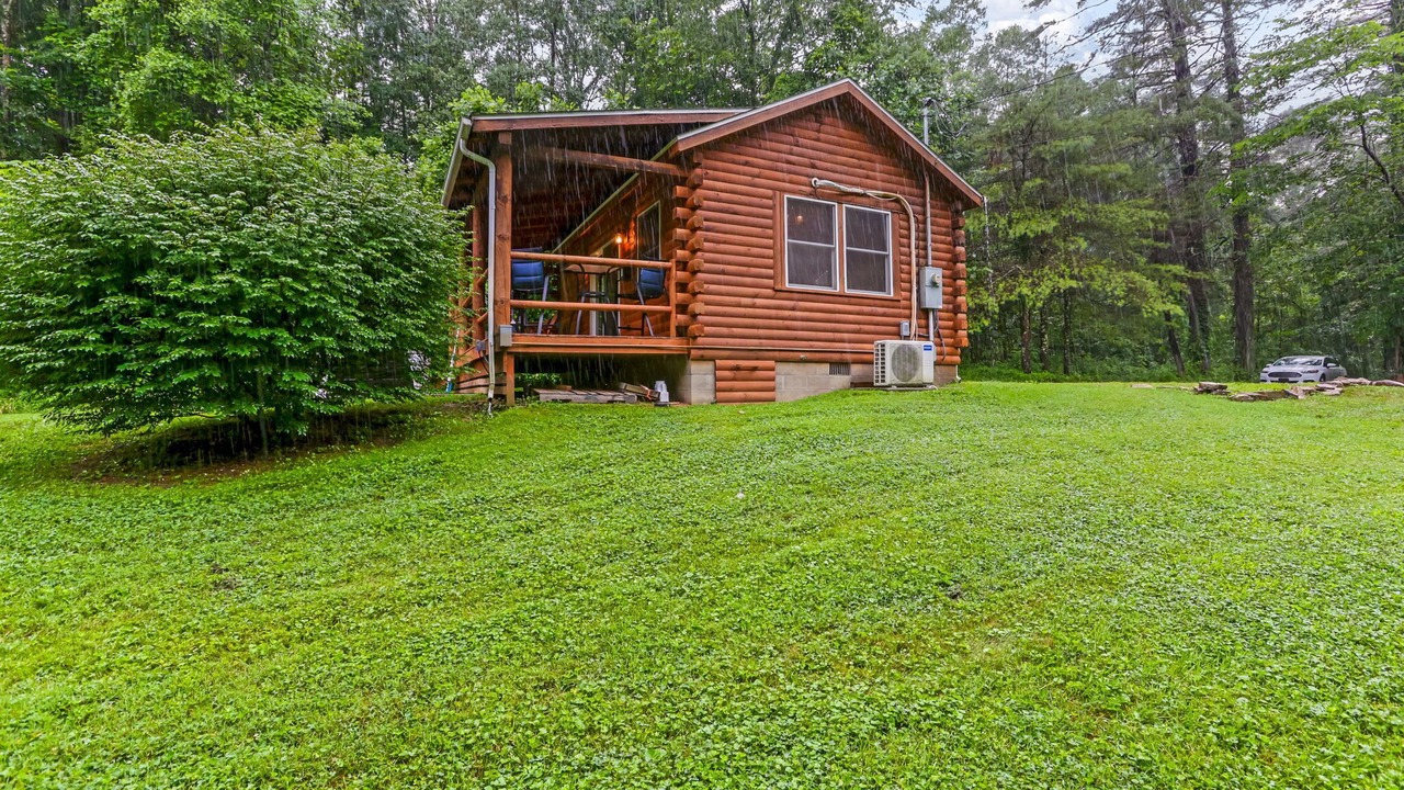 Photo of Outdoor in Nelsonville