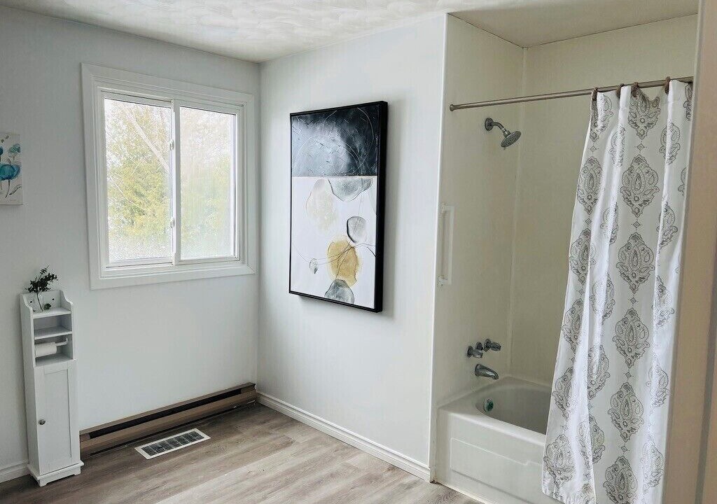 Photo of Bathroom in Valentia