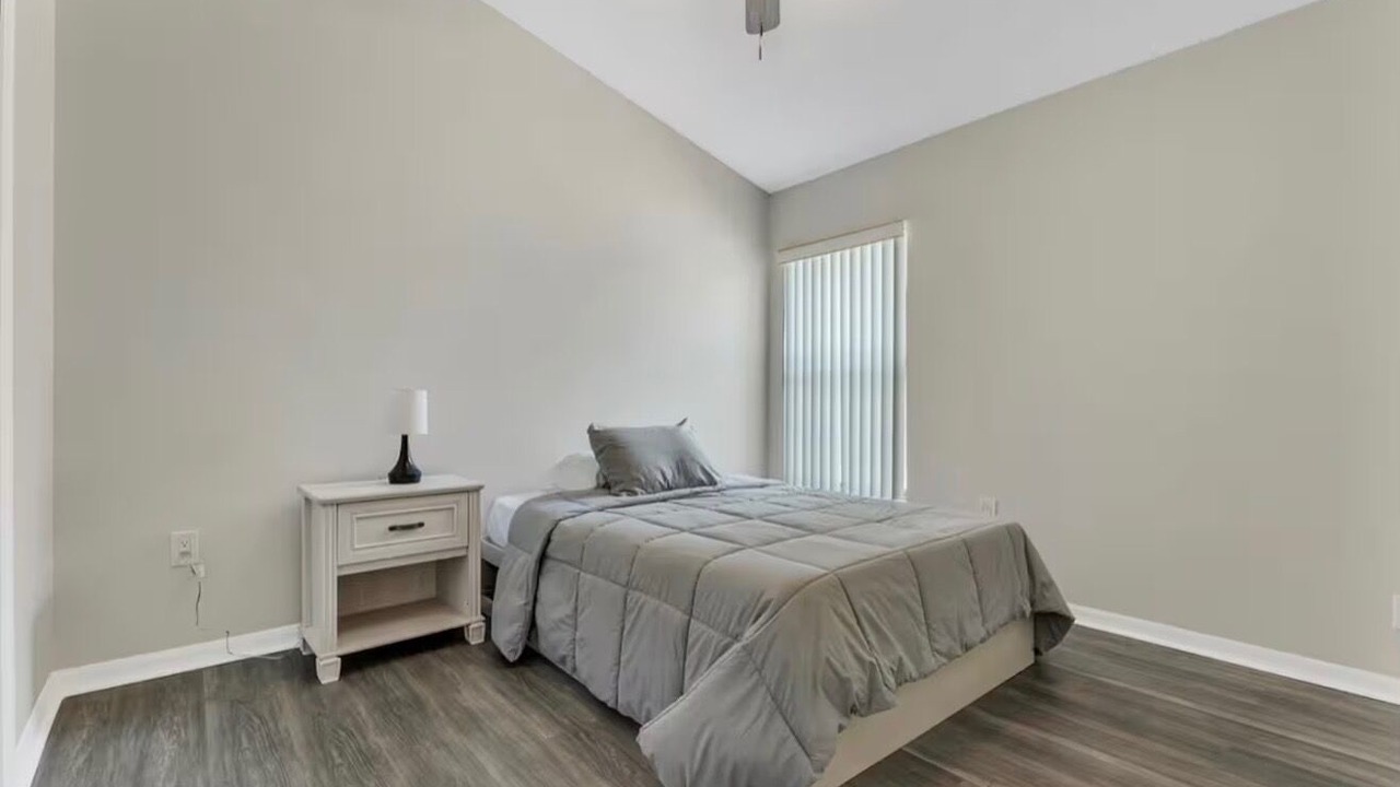 Photo of Bedroom in Eagle Pointe South