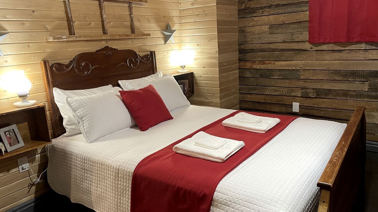 Photo of Bedroom in Listuguj Mi'gmaq First Nation