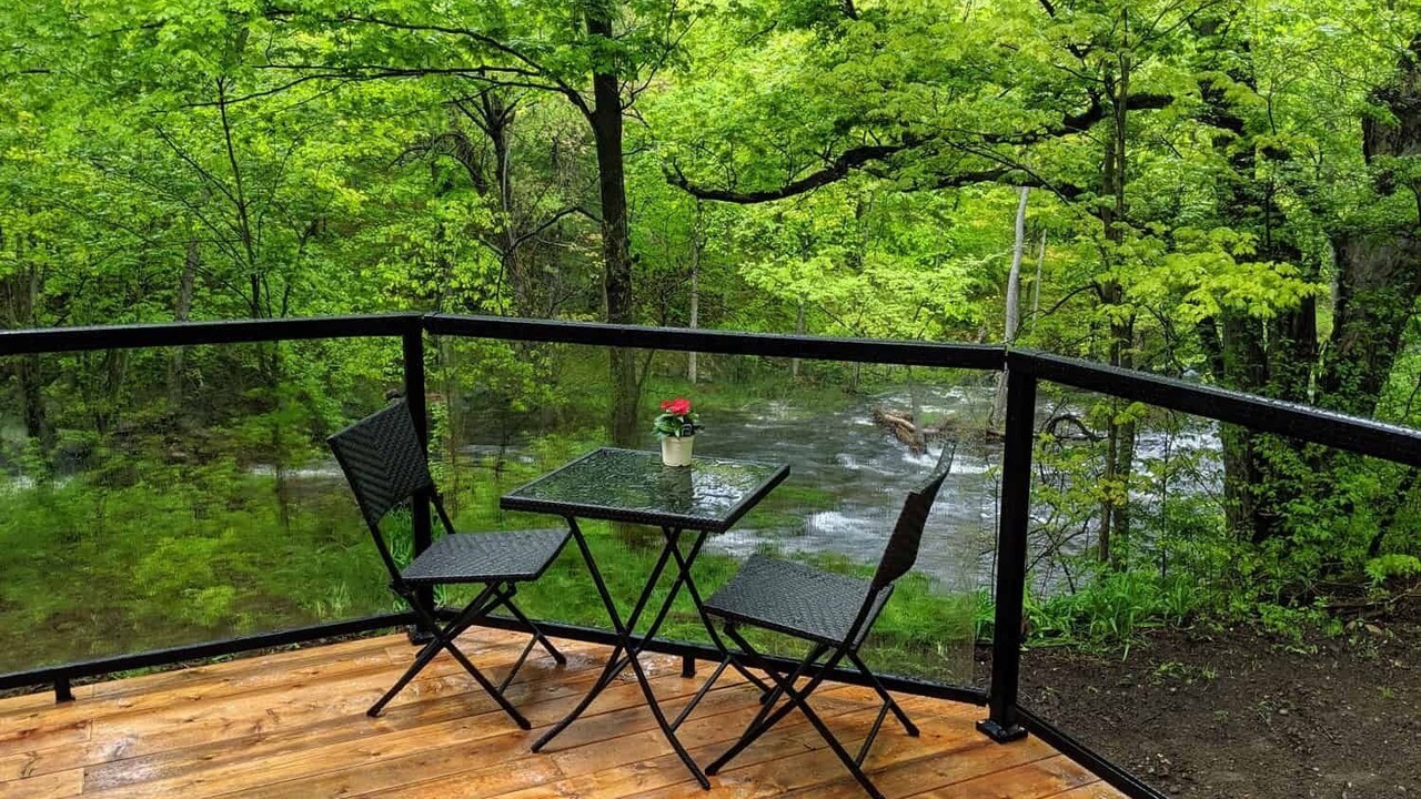 Photo of Outdoor in Maberly