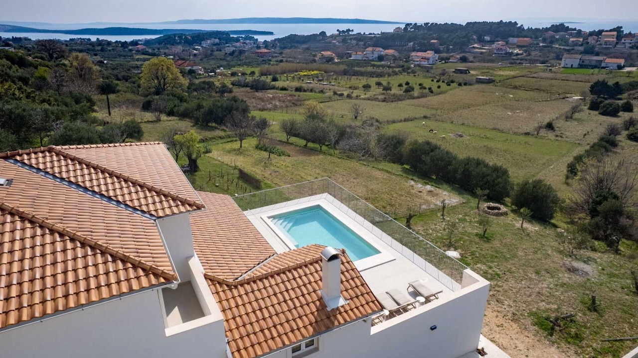 Photo of Outdoor in Mundanije